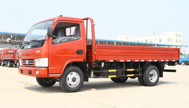La carga útil de DONGFENG 1995KG utilizó la dimensión total de los camiones 5995×2090×2270m m del anuncio publicitario
